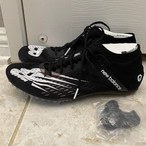 New Balance MD800 Track Shoes Size 8.5